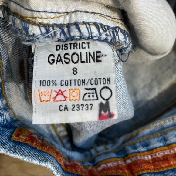 Vintage District Gasoline cut off denim jean shorts size 8 100 % cotton - Picture 5 of 6